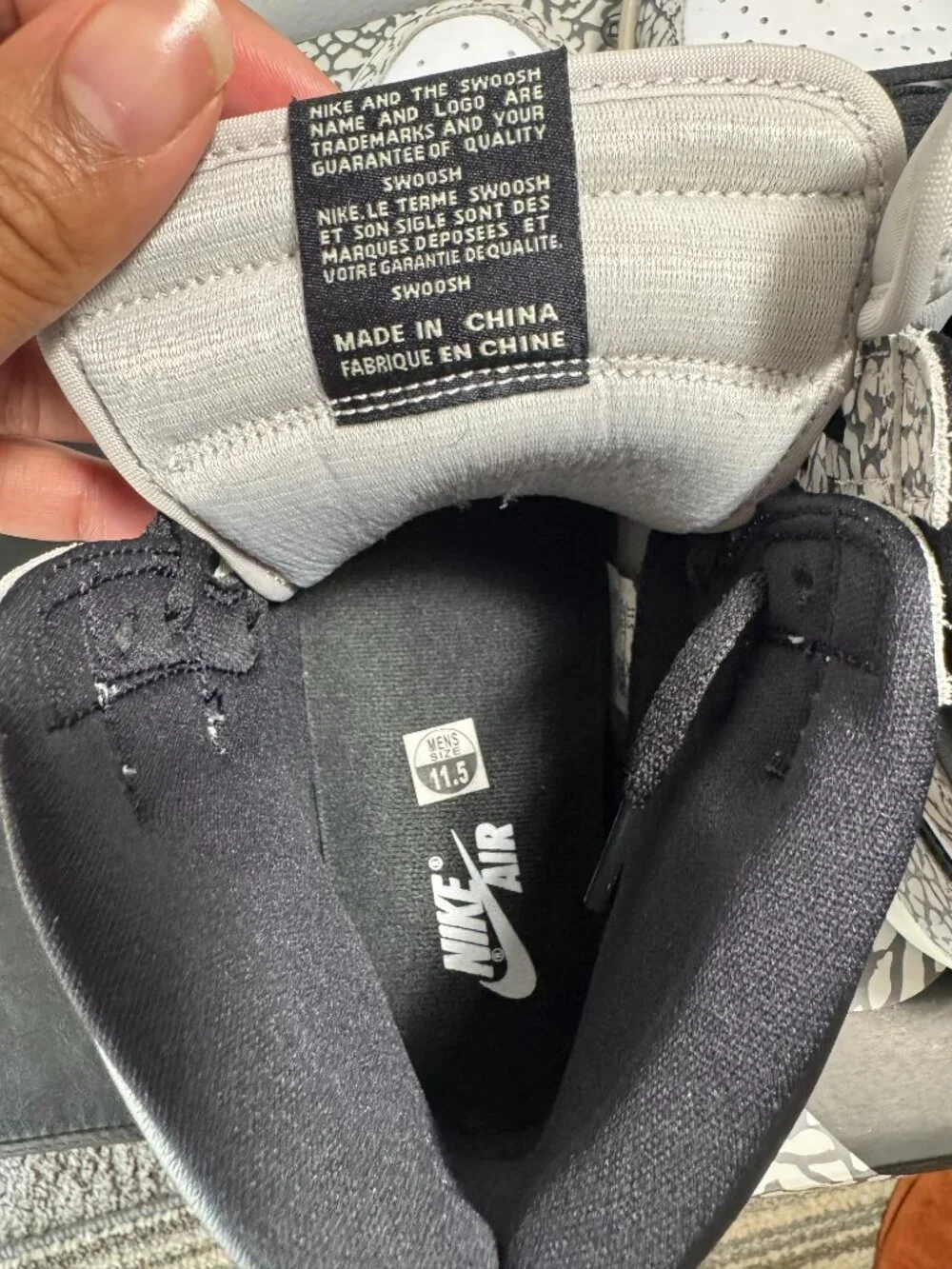 Jordan 1 Retro High OG - White Cement